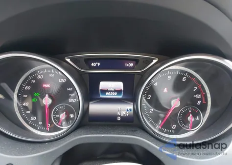 2017 Mercedes-Benz Cla 250 4Matic z USA, uszkodzony, nr VIN WDDSJ4GB5HN427165